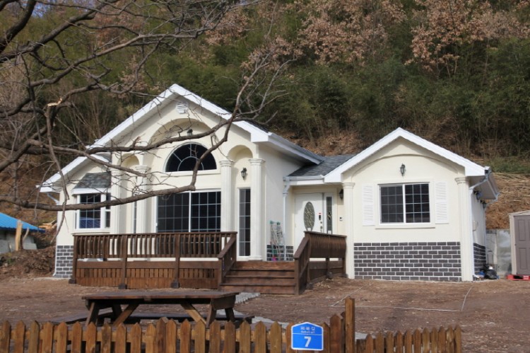 09ba751e6aec8314aa1413c9742bce69_1493280