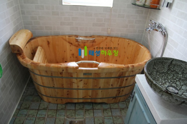 09ba751e6aec8314aa1413c9742bce69_1493280