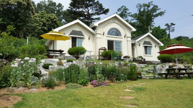 09ba751e6aec8314aa1413c9742bce69_1493281