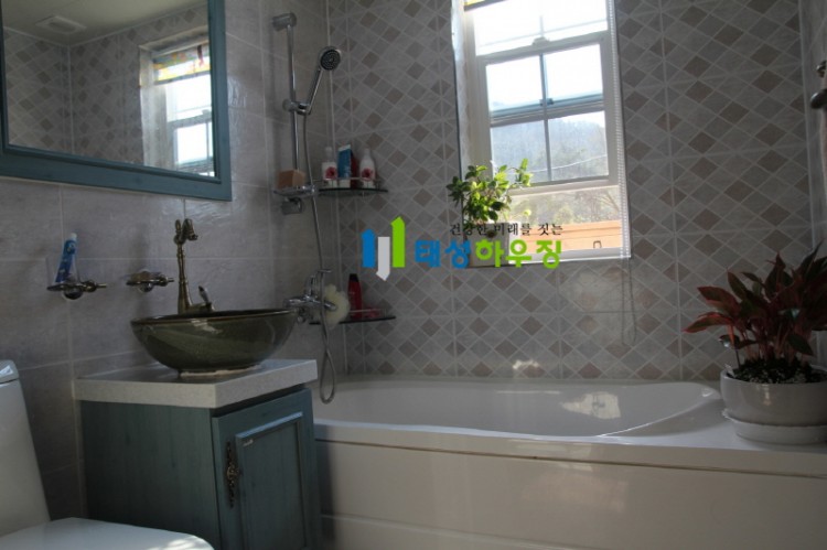 09ba751e6aec8314aa1413c9742bce69_1493281