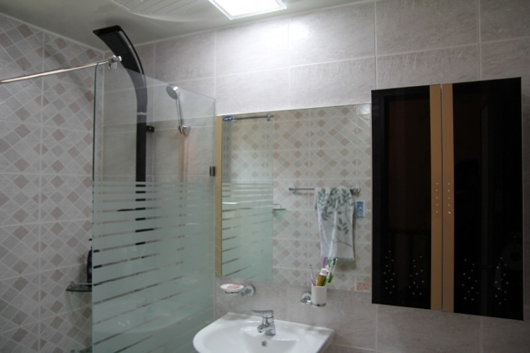 3786f734dcd01767cbcc340b11c162ec_1493097