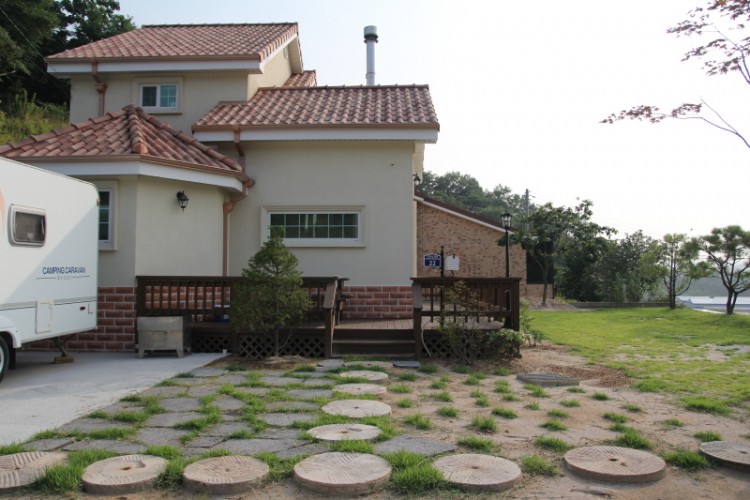 3786f734dcd01767cbcc340b11c162ec_1493098