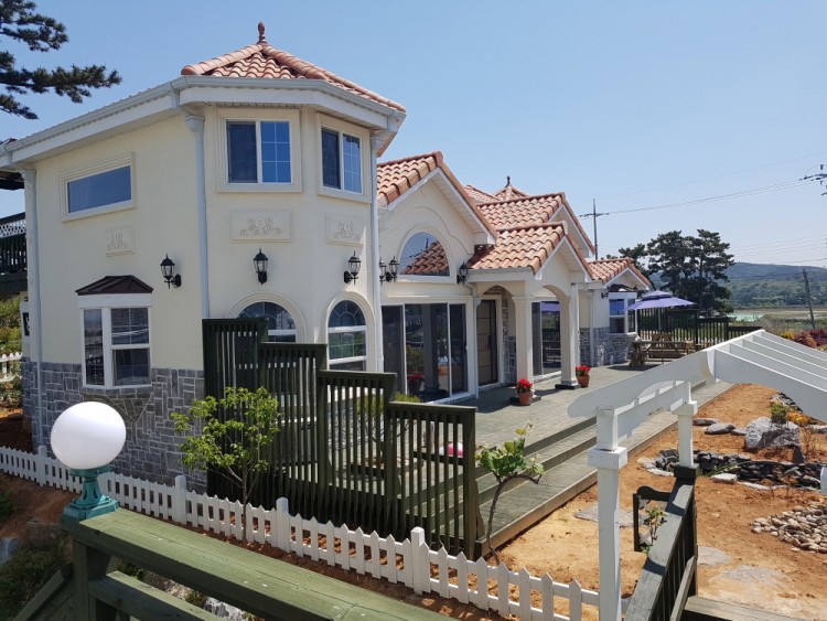 8129797769d501fc0f160873cf69641c_1496137