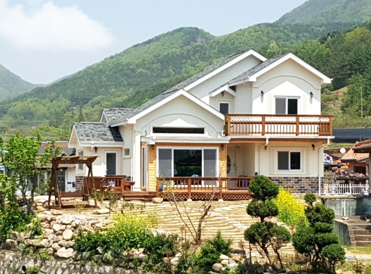 dff00b4d30af054574beb8bb0edc70e0_1493701