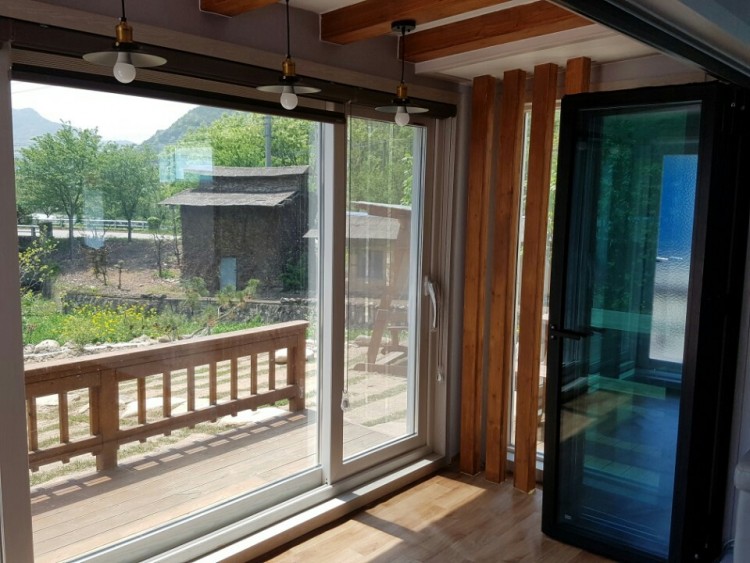 dff00b4d30af054574beb8bb0edc70e0_1493701