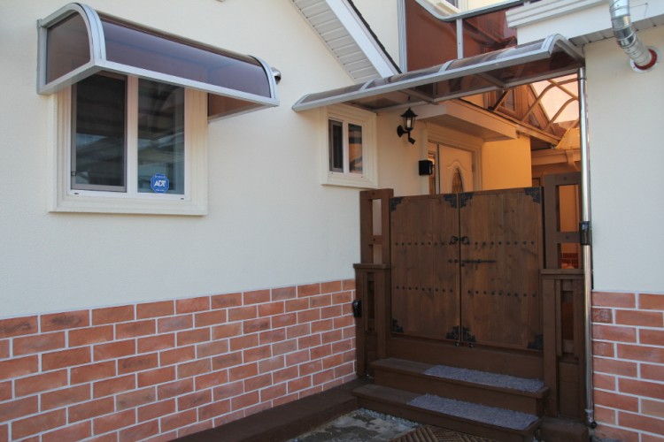 23922b38f37ca3d6621fb1c17e2a60ae_1584370