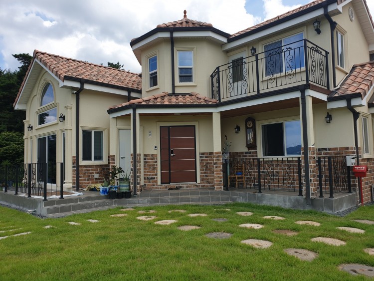 51d1d4766ee5553e83d3a6174c524fbb_1584275