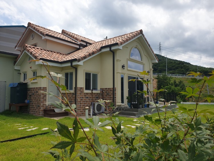 51d1d4766ee5553e83d3a6174c524fbb_1584275