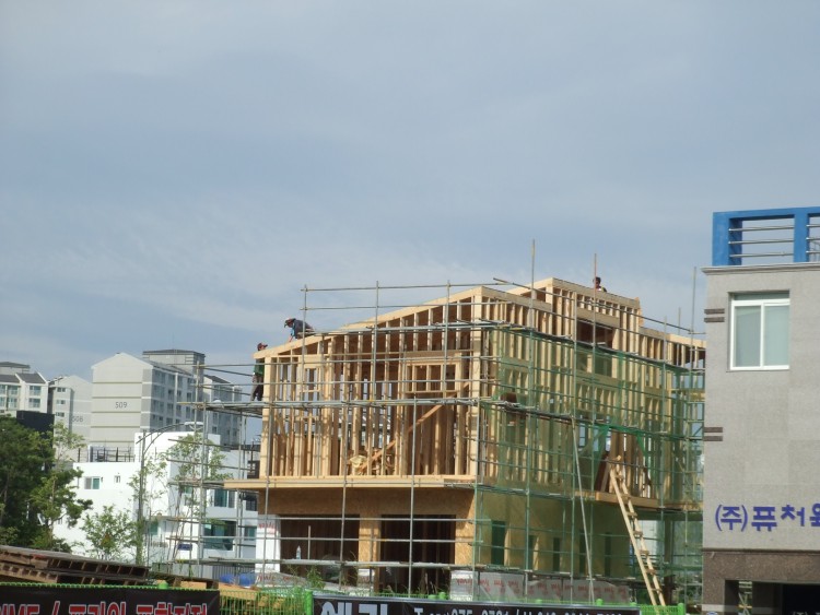 51d1d4766ee5553e83d3a6174c524fbb_1584276