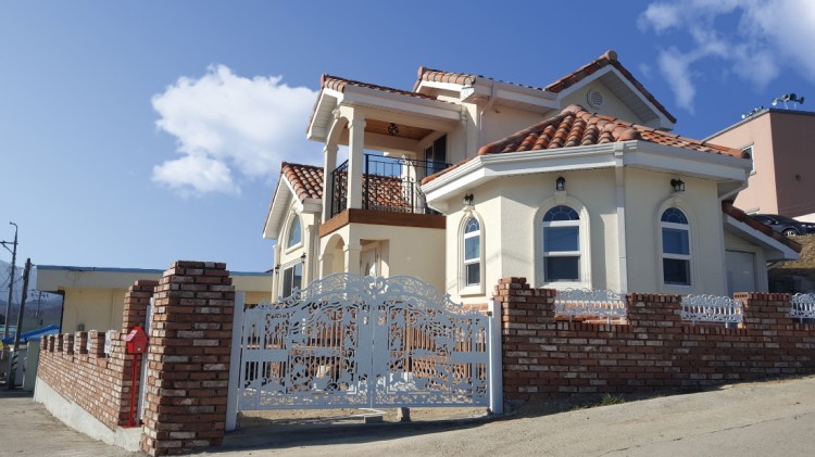 886d3d1442935d37e7668ad35a8ec5d3_1584556