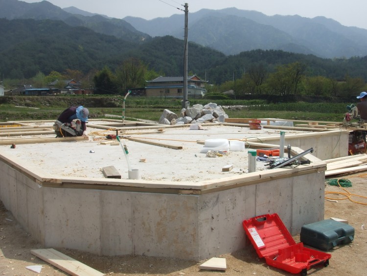 8d4a75d211b58cbcf4a9ab06e456280e_1583770