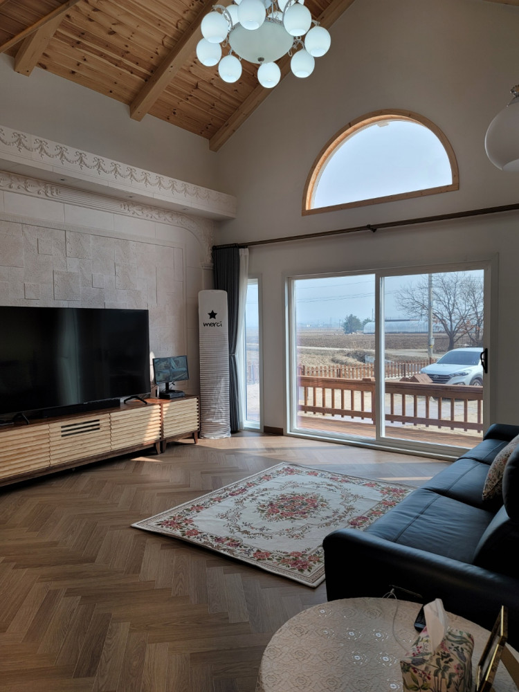 e836f5a303ca79507b25b43b402075cd_1615795