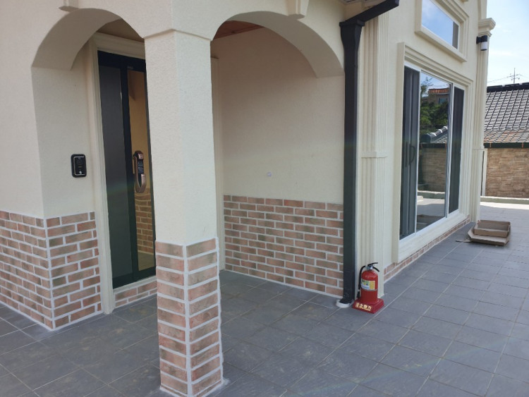 e836f5a303ca79507b25b43b402075cd_1615795