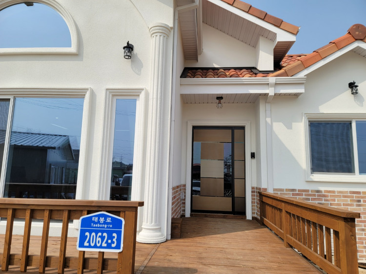 115477a5a56a202cfc14d56936de84bb_1628123