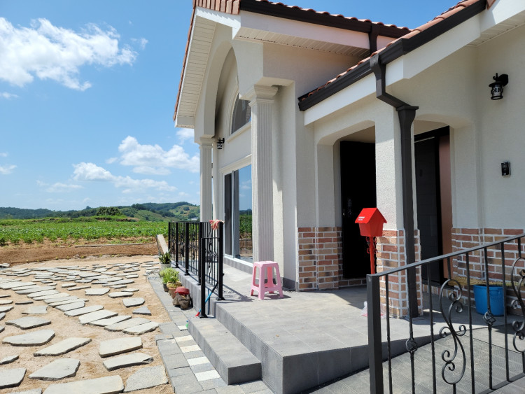 e7602f13afe83bf688f997aa92cd214c_1628557