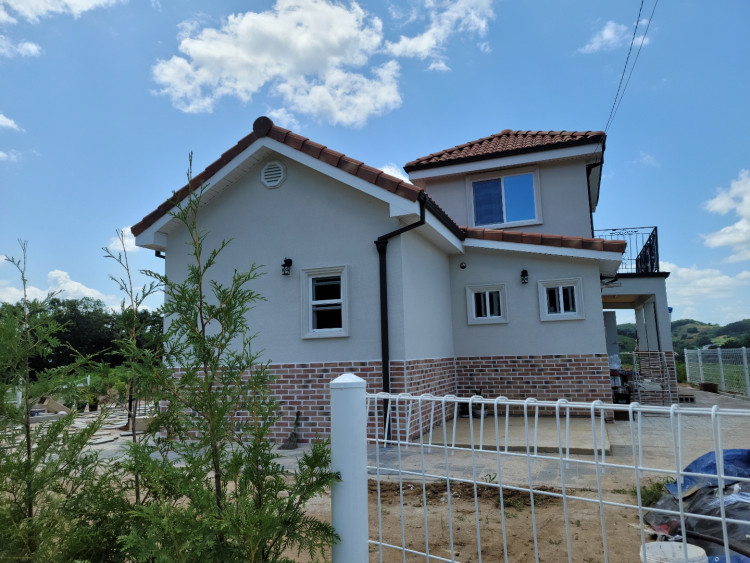 e7602f13afe83bf688f997aa92cd214c_1628557