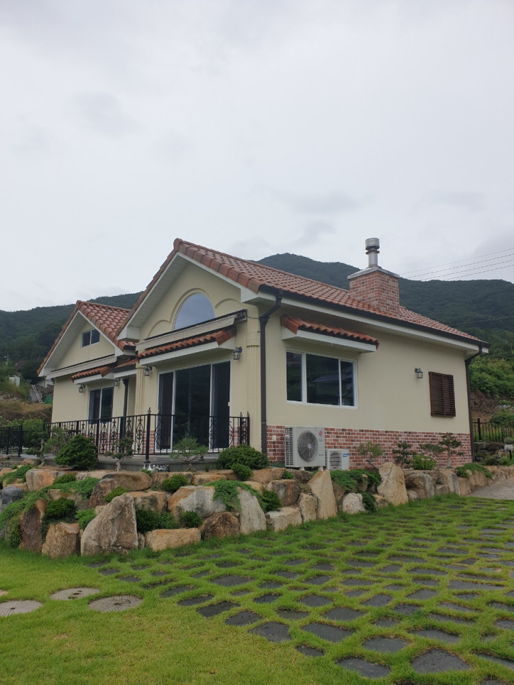 1895d17dec4a043b8f2ec36b58287139_1632654