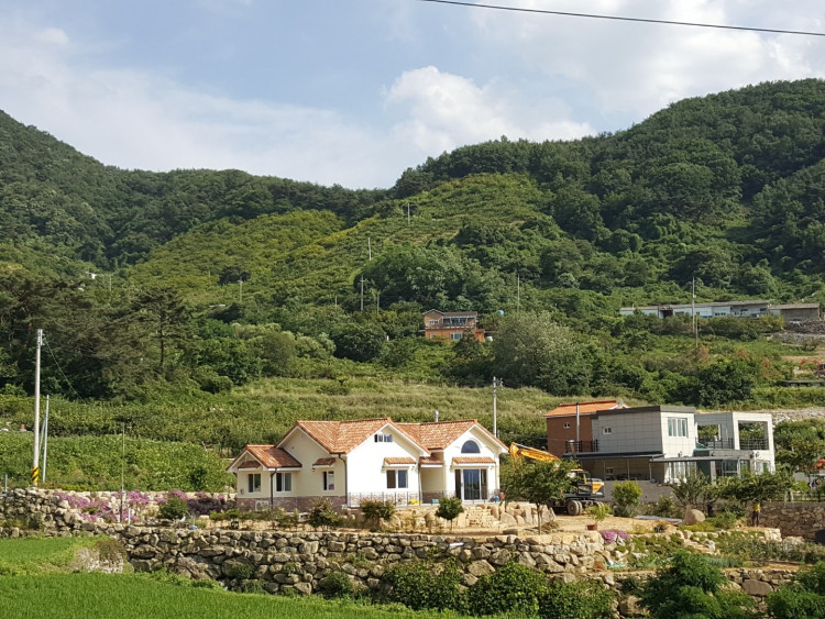 1895d17dec4a043b8f2ec36b58287139_1632654