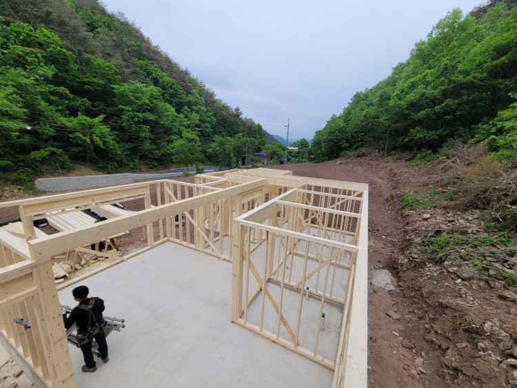 685e28967de1ae3c24f2a5b28475bd21_1653266