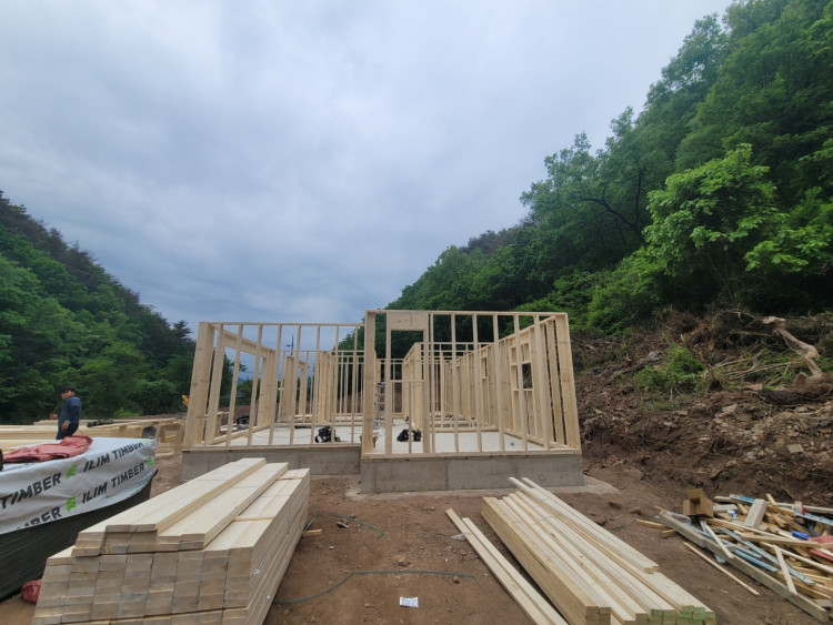 685e28967de1ae3c24f2a5b28475bd21_1653266