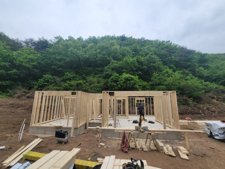 685e28967de1ae3c24f2a5b28475bd21_1653266