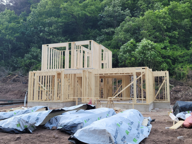 685e28967de1ae3c24f2a5b28475bd21_1653267