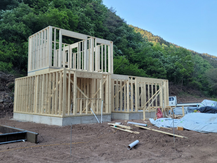 685e28967de1ae3c24f2a5b28475bd21_1653267