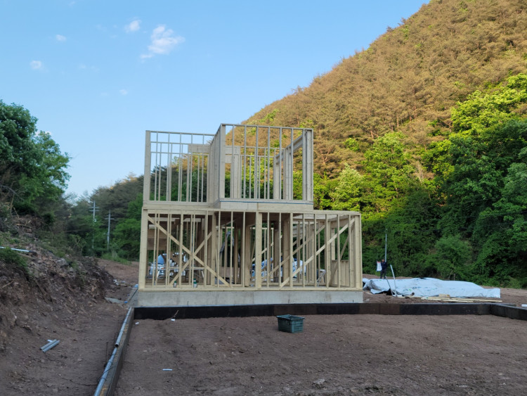 685e28967de1ae3c24f2a5b28475bd21_1653267