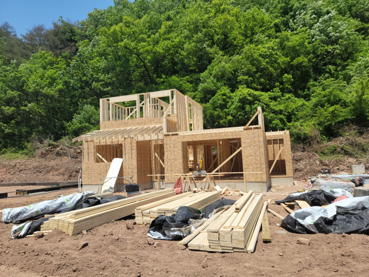 685e28967de1ae3c24f2a5b28475bd21_1653267