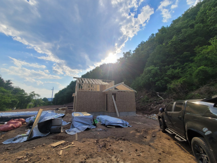 685e28967de1ae3c24f2a5b28475bd21_1653267