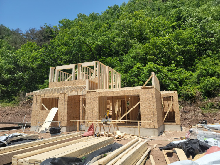 685e28967de1ae3c24f2a5b28475bd21_1653267