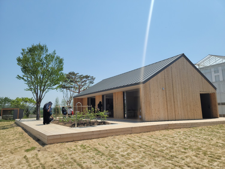 bcccc6b6e3a76994a38c2bf82e0d49ae_1652279