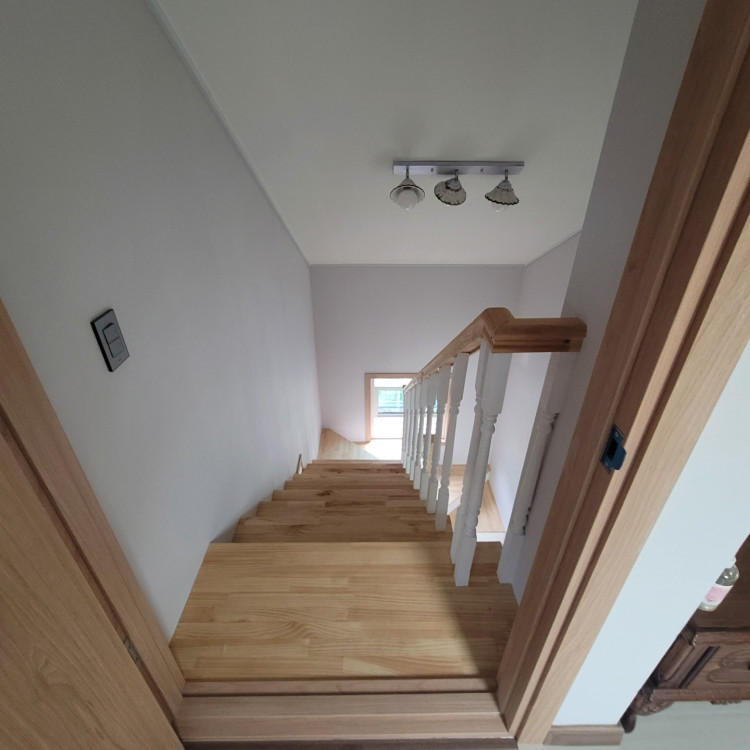 941b7b2aa931ca80fa3a98cbbc4b777b_1670474