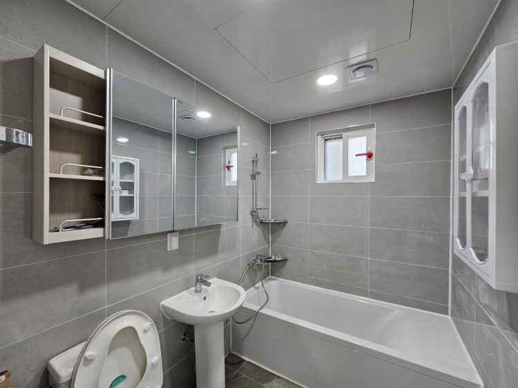 9929365d55a8ae71d43208189e78fc4b_1712205